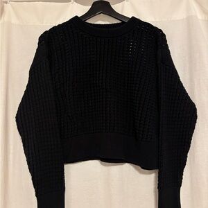 Old Navy Black Cropped Wide-Knit Sweater